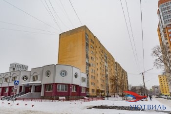 Трехкомнатная квартира на Стачек в Феодосии - feodosiya.yutvil.ru - фото 1
